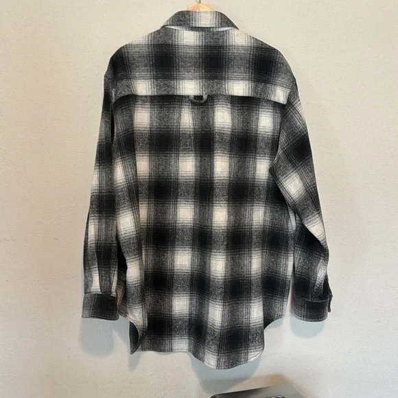 NEED SUPPLY LONG WOOLY PLAID SHACKET L - Picture 5 of 5
